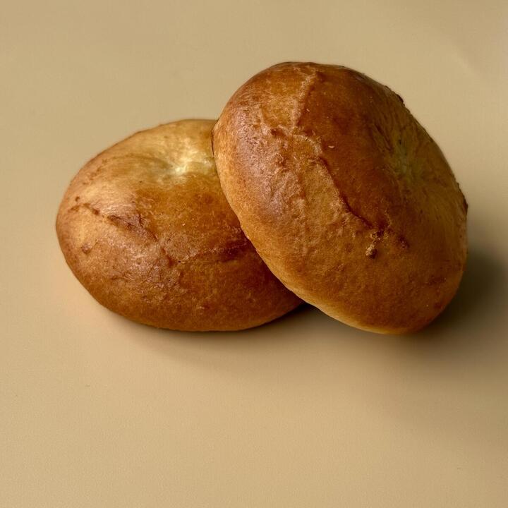 Пирожок с рисом и яйцом